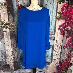 Tahari ASL Royal blue laser cut ruffle crepe shift dress, size 8, excellent